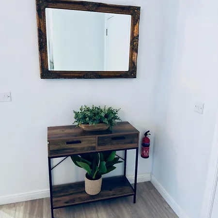Modern Flat In Glasgow City Free Parking & Wifi Exterior photo