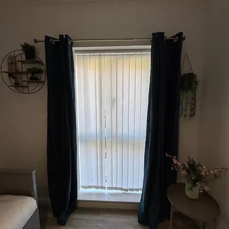 Modern Flat In Glasgow City Free Parking & Wifi Exterior photo